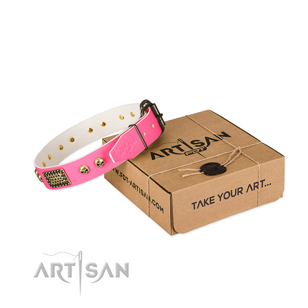 Durable decorations on dog collar for easy wearing