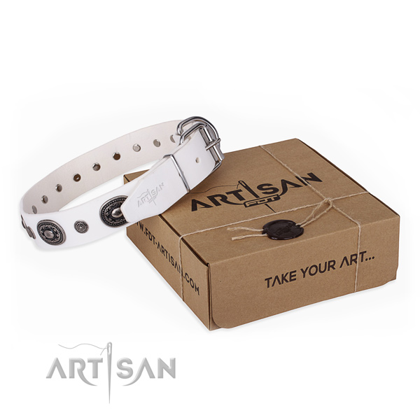 Soft to touch natural genuine leather dog collar made for handy use