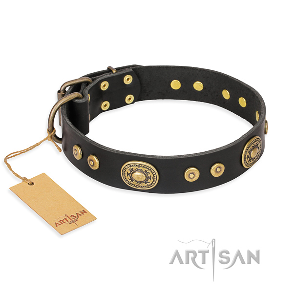 Genuine leather dog collar made of high quality material with corrosion resistant traditional buckle